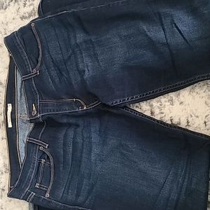 Levi's 524 Bootcut Jeans. Size 15